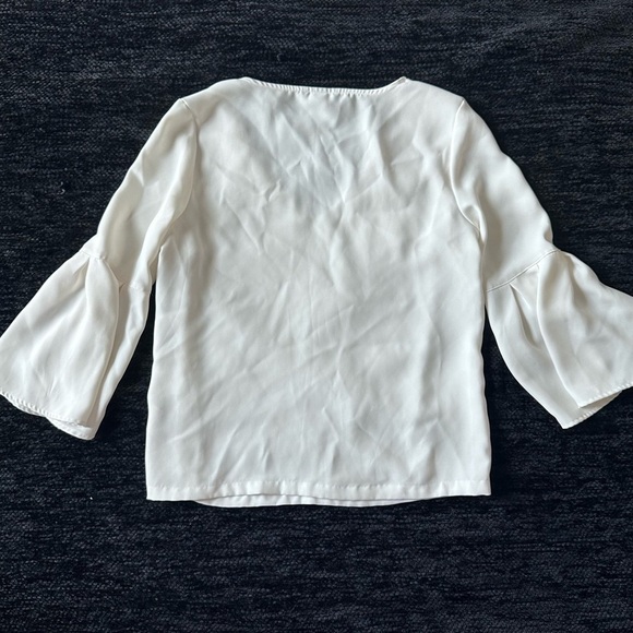 H&M Ruffle Bell Sleeve Blouse - Picture 6 of 8